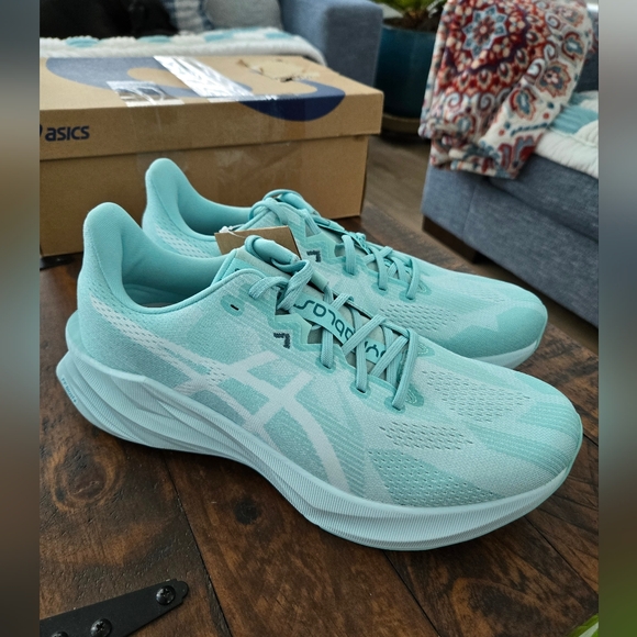 Asics DYNABLAST 5. Color Soothing Sea/Oasis Green. Size 12. New. - Picture 3 of 7